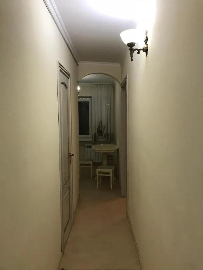 Sunny Apartment Overlooking The Royal Village Киев Украина